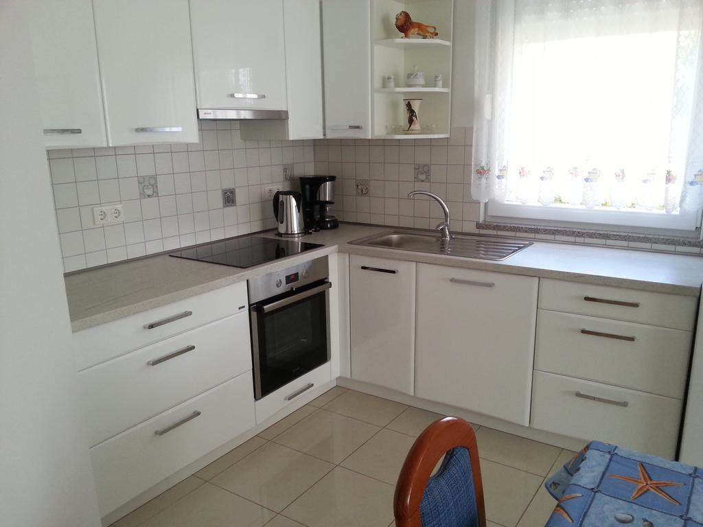 Bluegum Apartments Ližnjan Cameră foto